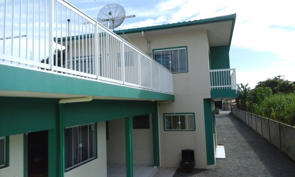 Residencial Juliana Lejlighed Penha  Eksteriør billede